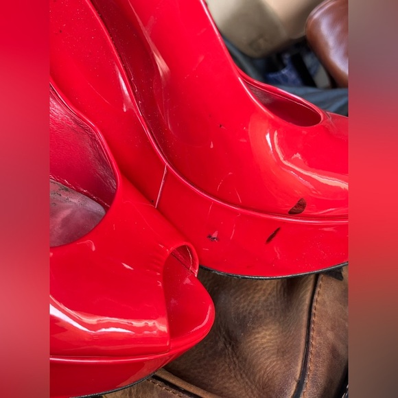 Gucci Toe Slingback Wedge Sandals - Picture 12 of 13